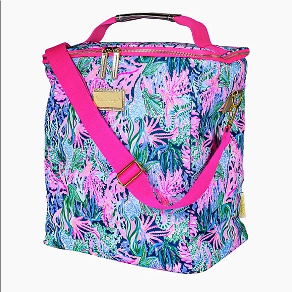 Lilly Pulitzer Other - LILLY PULITZER Insulated Wine Carrier